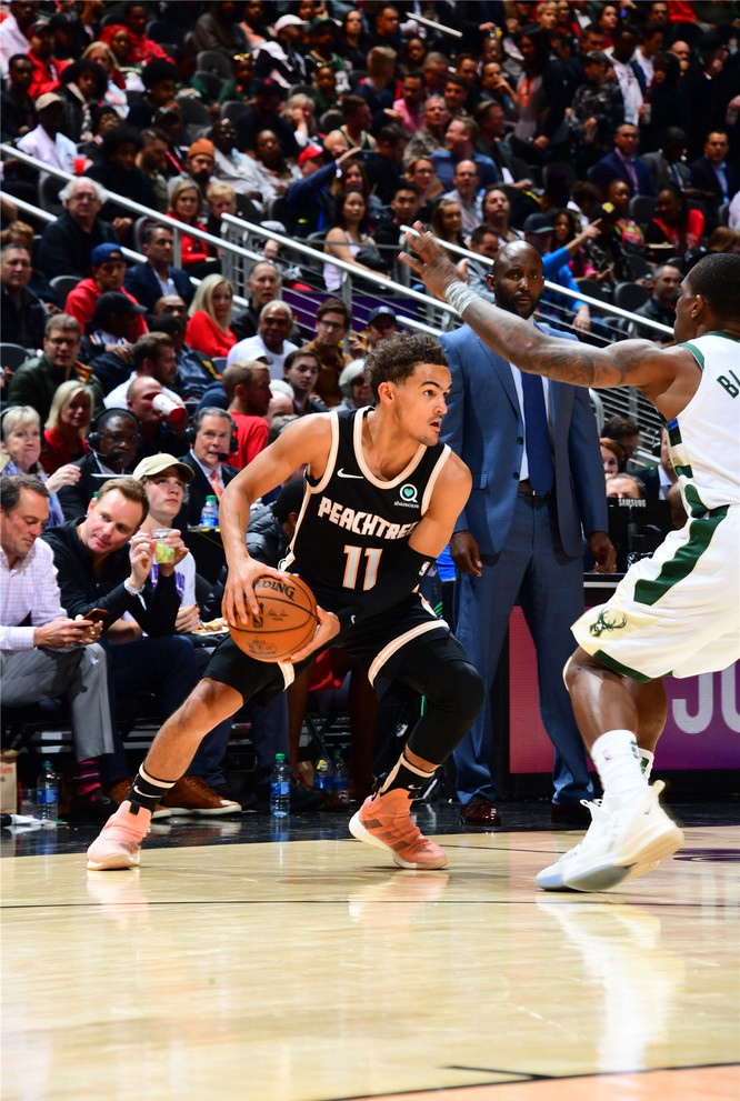 英超-詹姆斯任意球绝平 切尔西2-2伯恩茅斯.